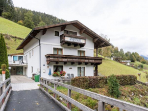 Luxurious Apartment in Zell am See near Ski Area, Zell Am See